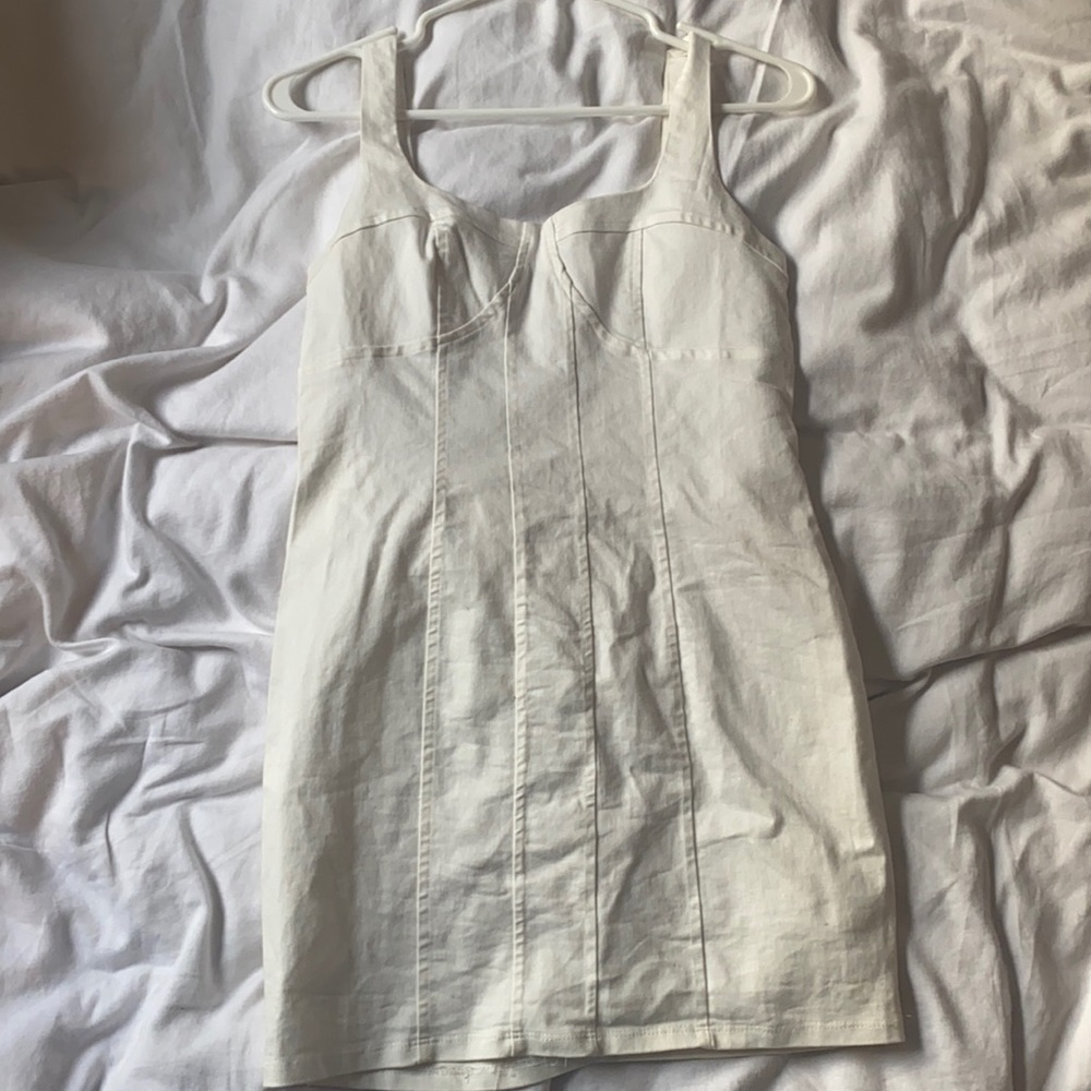 Fashion nova sun dress size Small